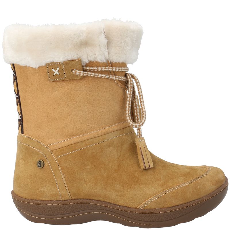 Botas con best sale chiporro hush puppies