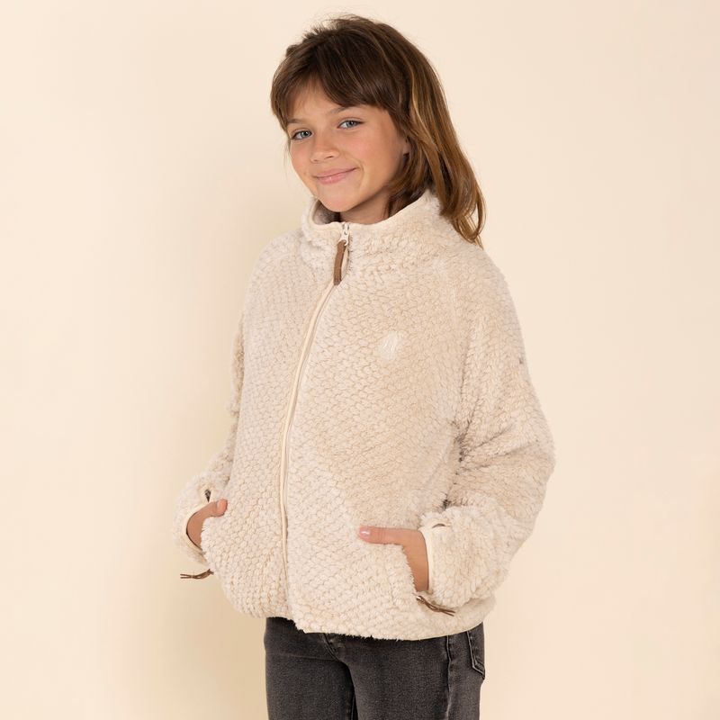 Polar-Niña-Cerro-Beige