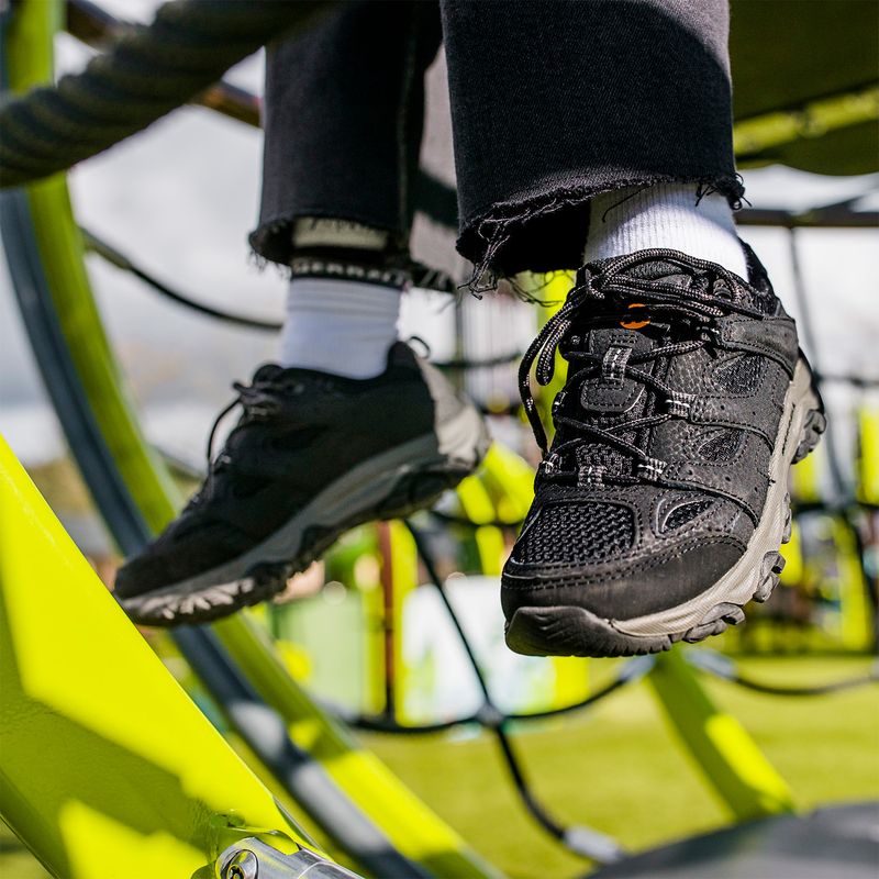 Zapatilla-Niño-Moab-3-Low-Negro-Merrell