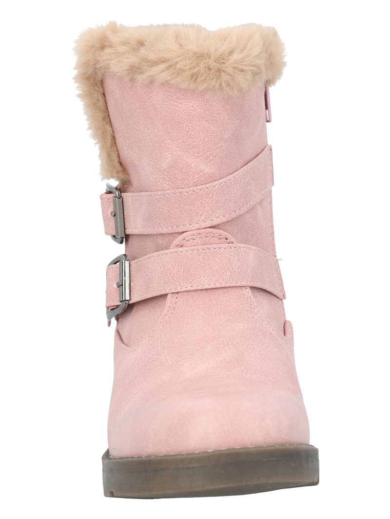 Bota-Niña-Vilma-Rosado-Calpany
