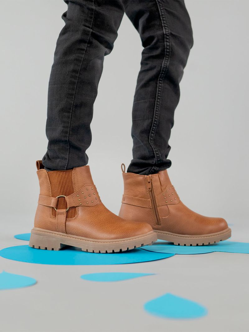 Botin-Niña-Galia-Camel-Calpany