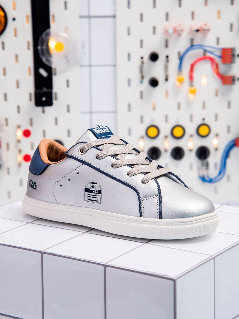 Zapatilla-Niño-Star-Wars-R2-D2-Plateado-Hush-Puppies