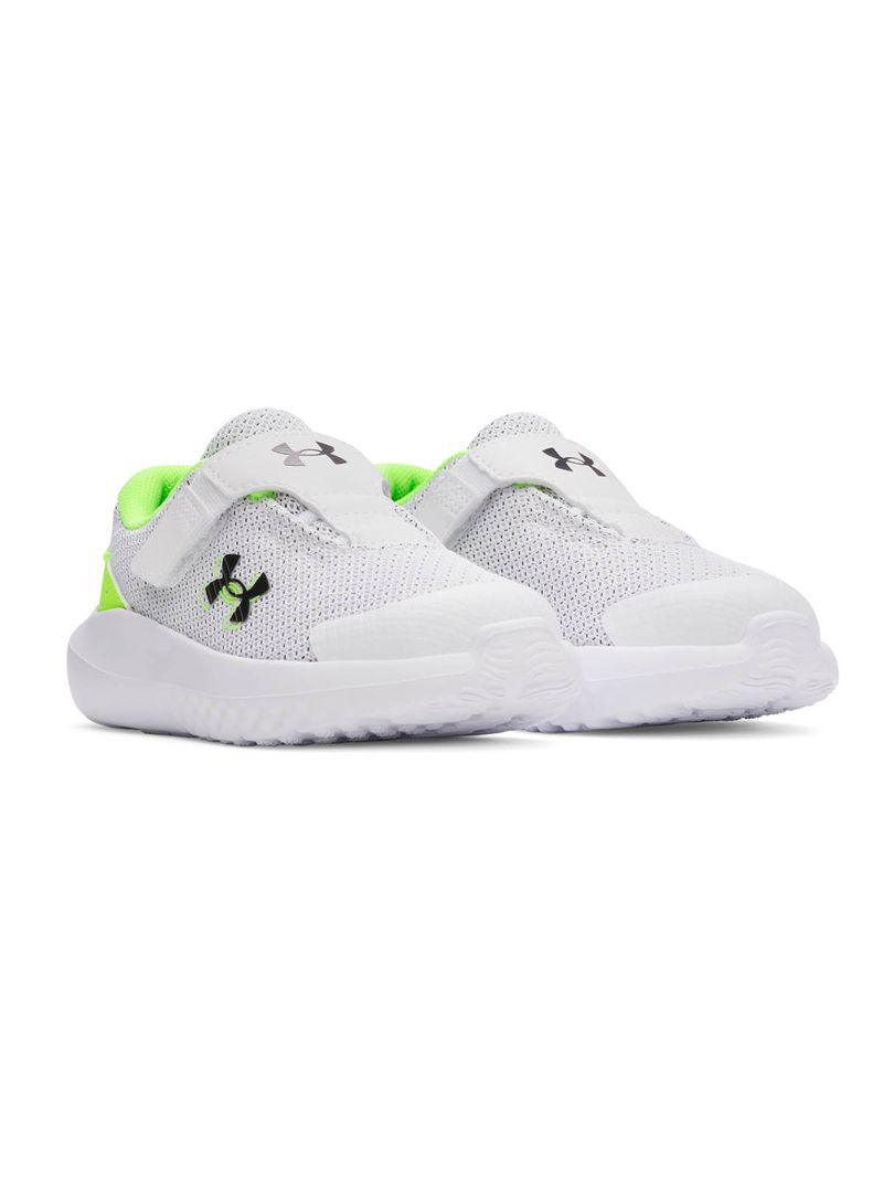 Zapatilla Running Niño  Surge 4 Balnco Under Armour