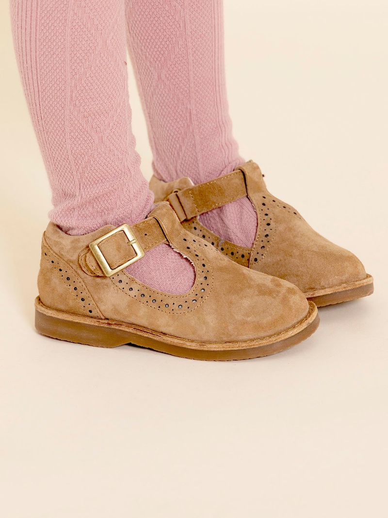 Guillermina Cuero Niña Lucia Café